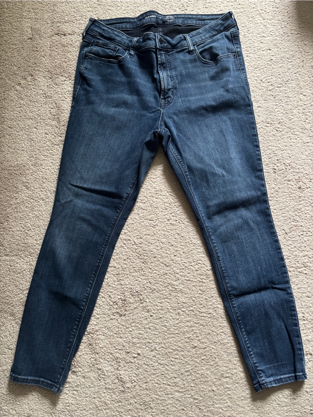 Old Navy Women's Skinny Jeans in Indigo Blue